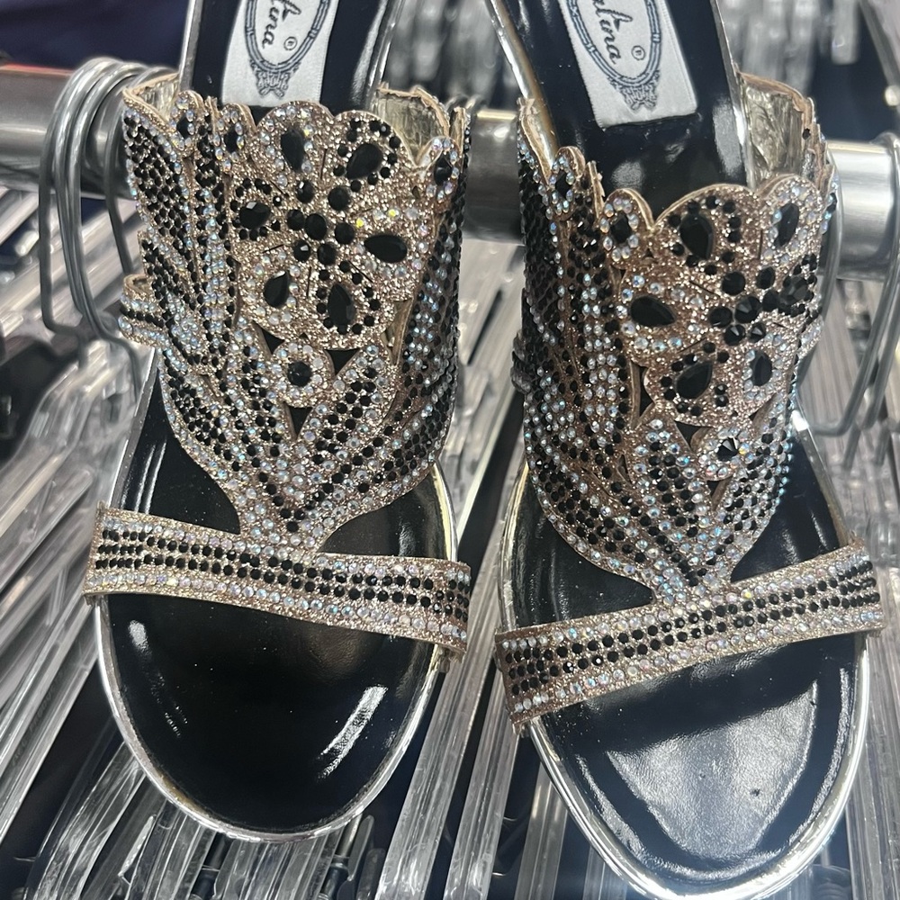 women’s Italiana shoes